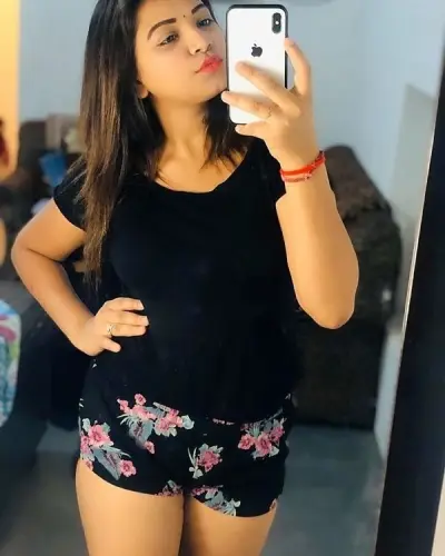 Chakpikarong Escorts